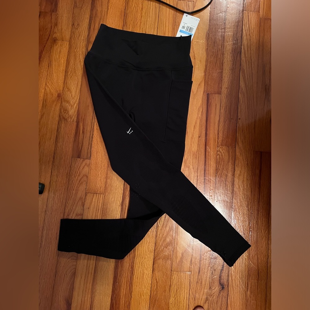 Nike MMW Leggings size 8-10